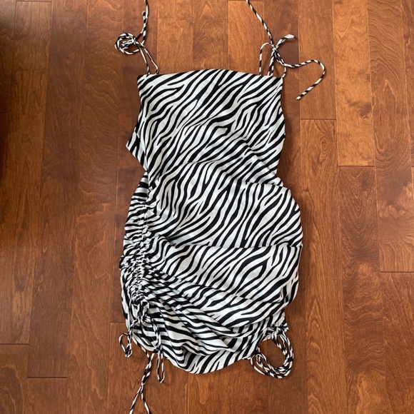 Lioness Zebra Open Back Dress - Picture 2 of 3